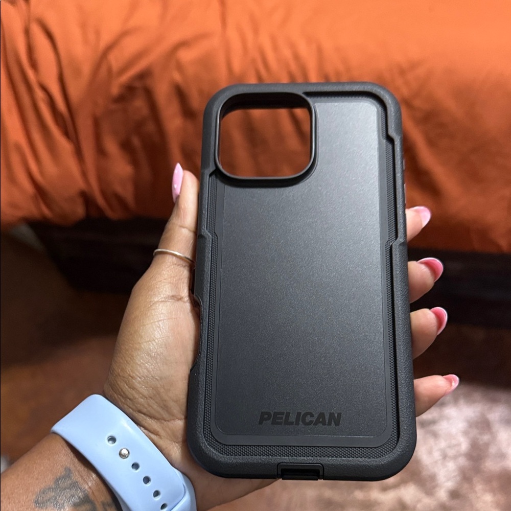 iPhone 16 pro max pelican case